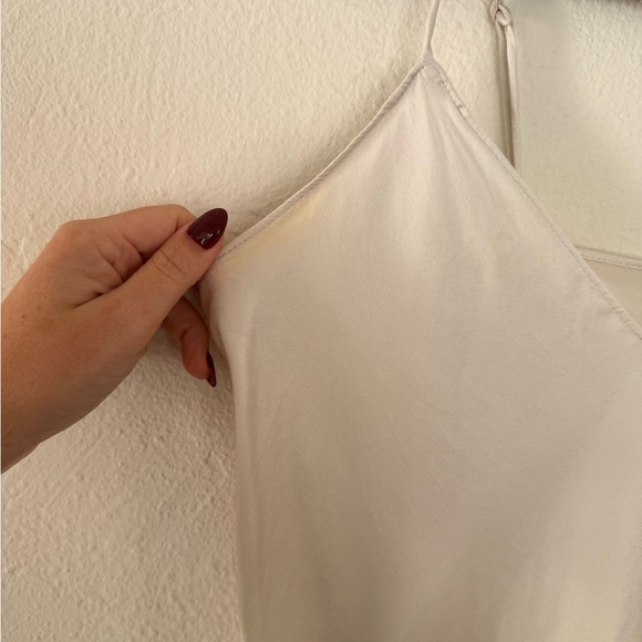 Banana Republic Bliss Silk Camisole - Picture 8 of 9